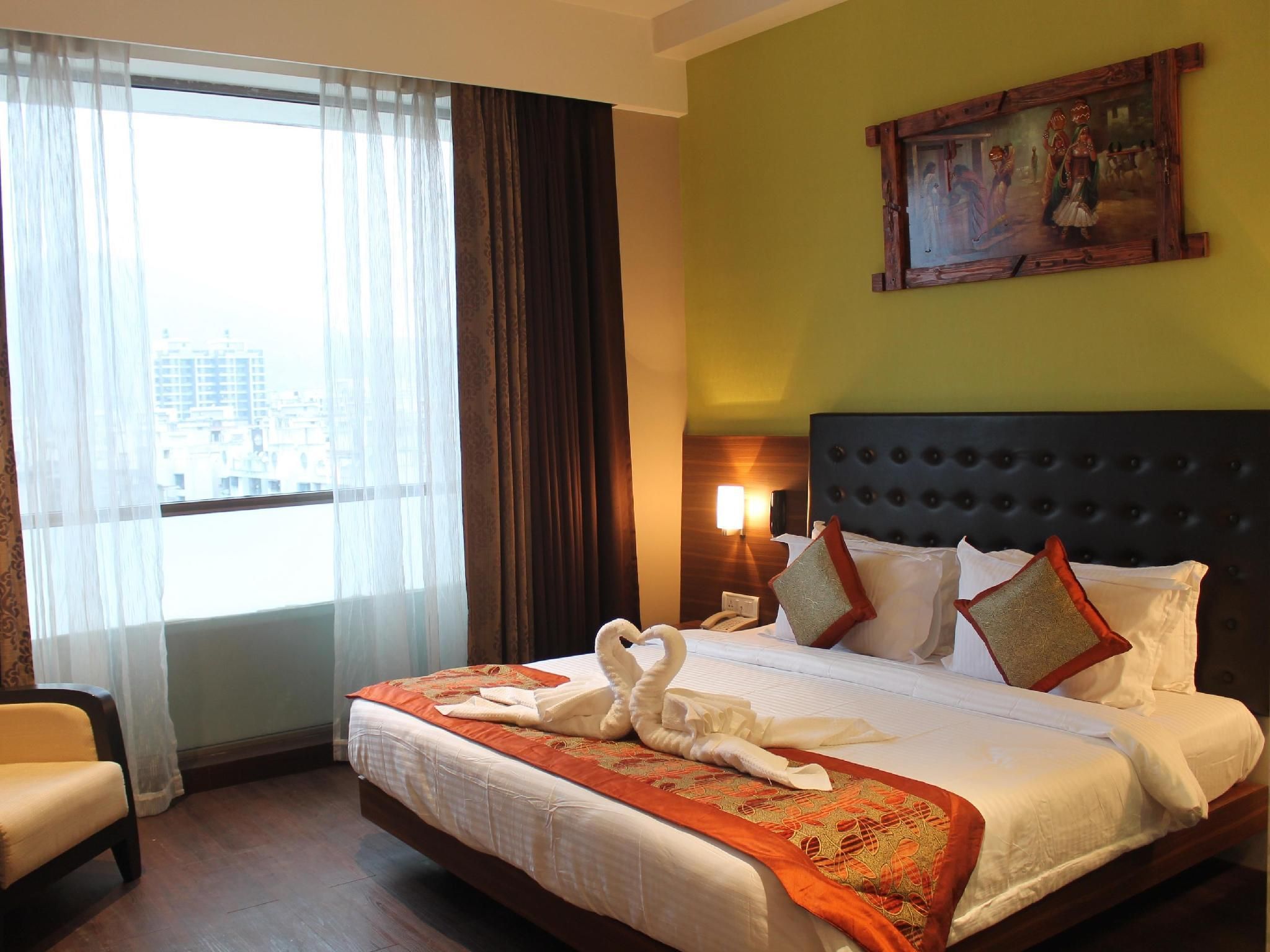 Super Deluxe King Bed