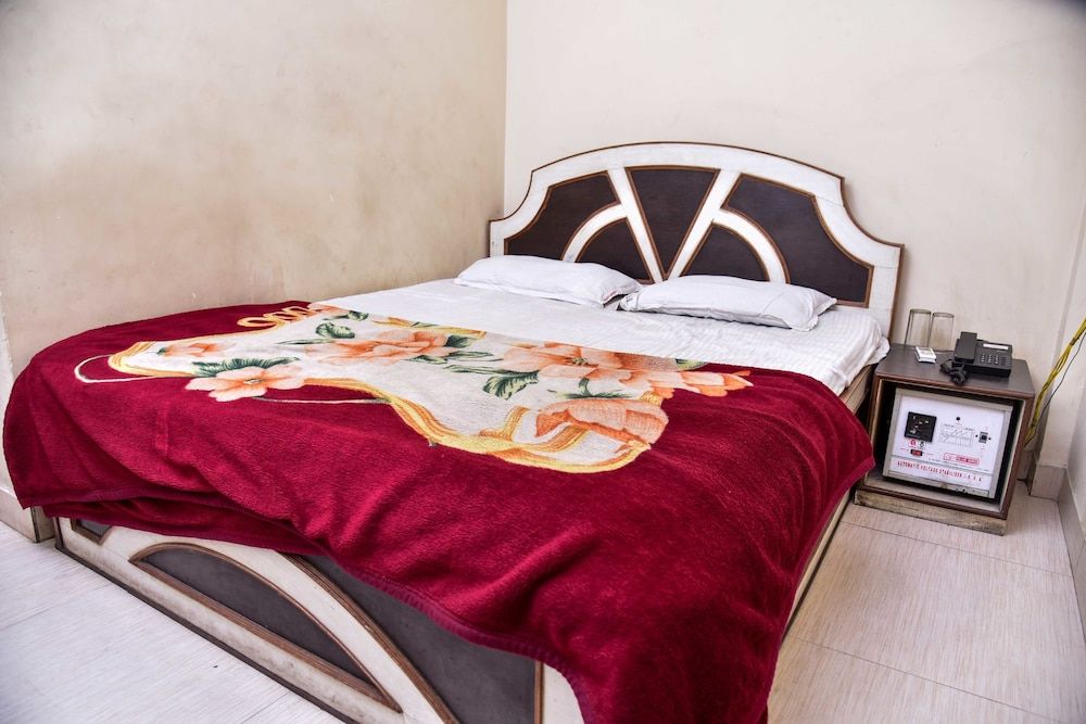 Hotel Jindal Regency Deluxe Non AC 2