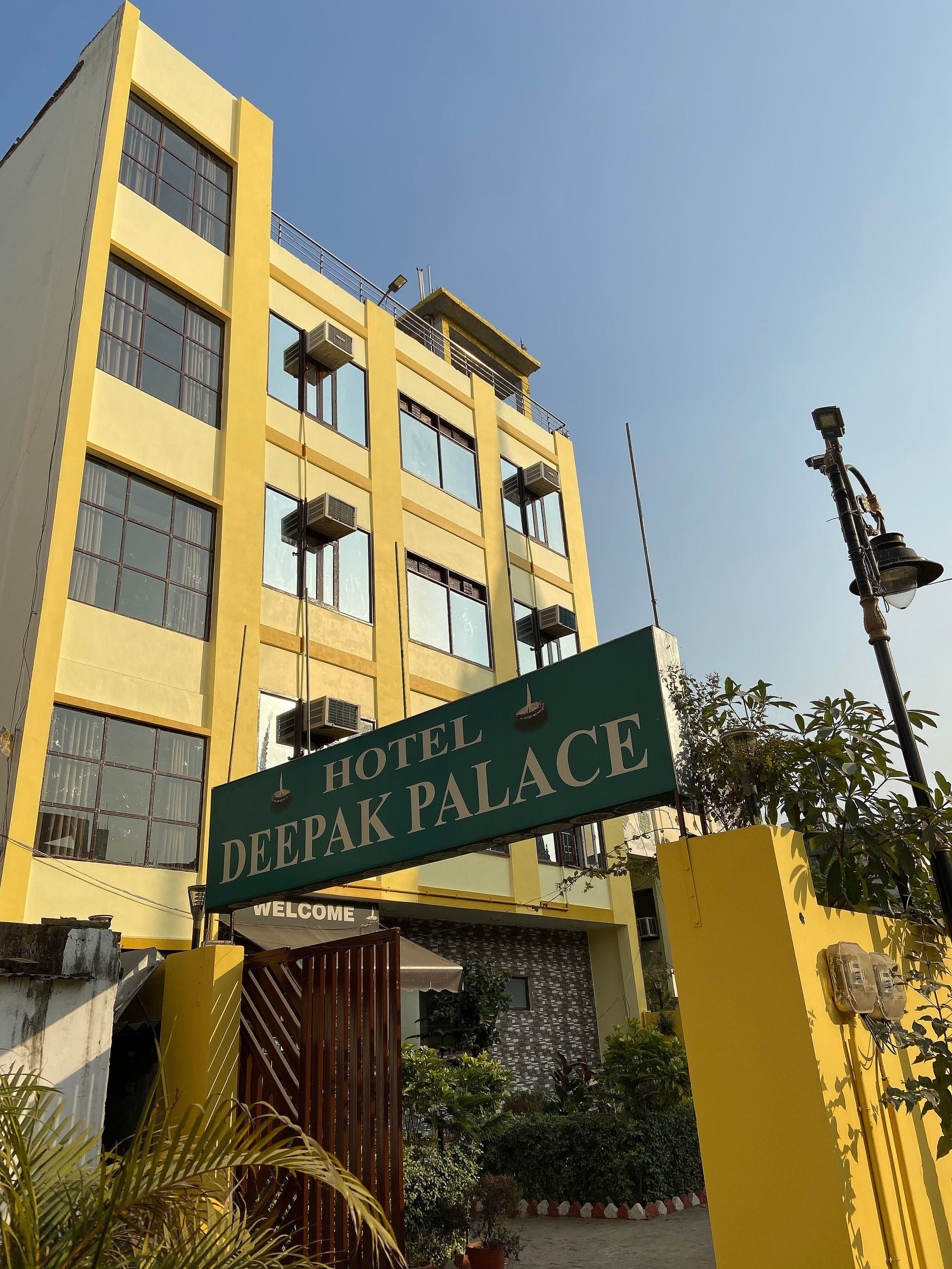 FabHotel Deepak Palace