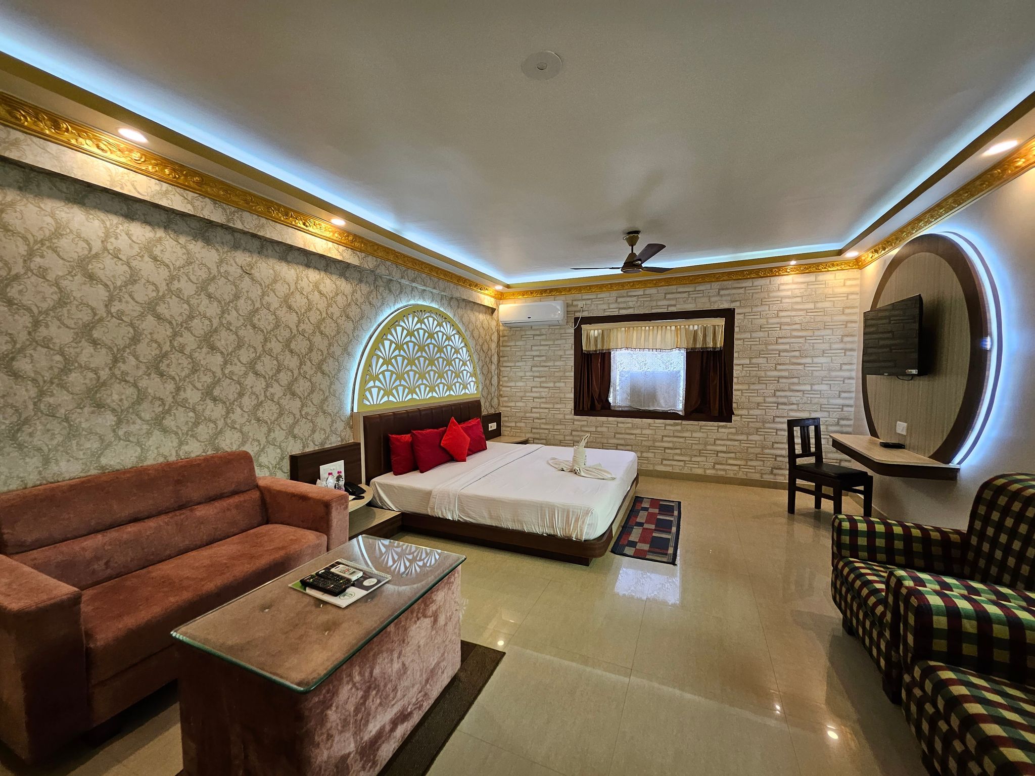 Four Bedded Family Deluxe