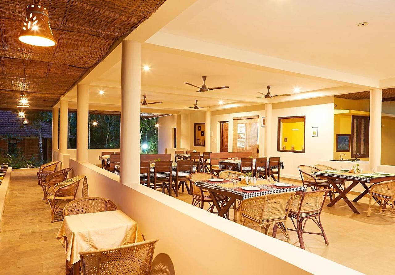 Food & Dining