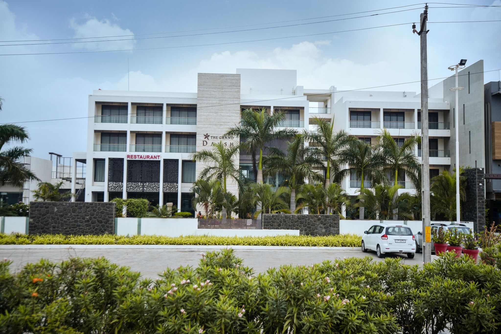 THE GRAND DAKSH Mansingh Inn Somnath