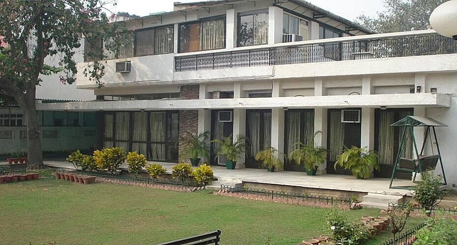 FabHotel Pulse Impulse