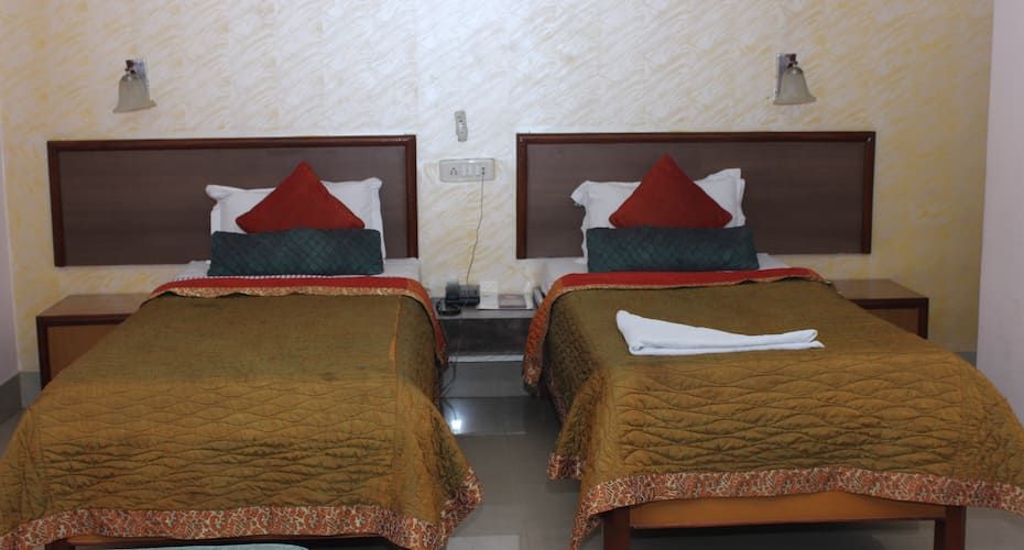 Hotel Centre Point Super Deluxe Room