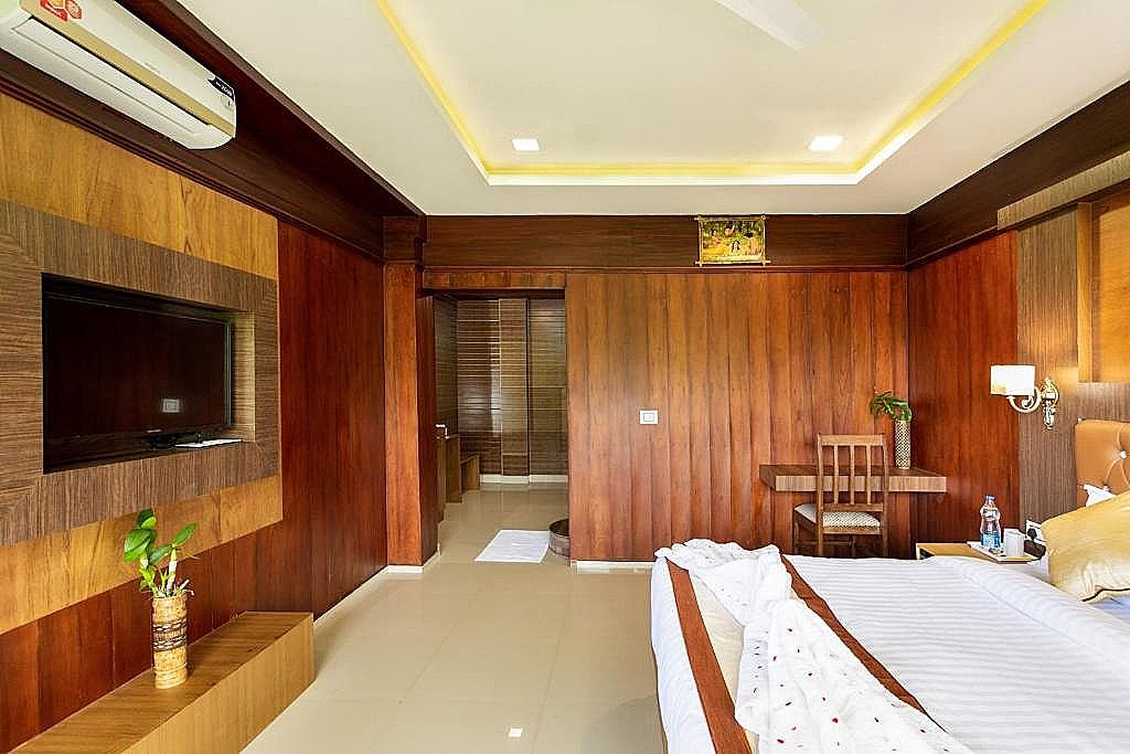 Grand Valley Resort Deluxe Room 3