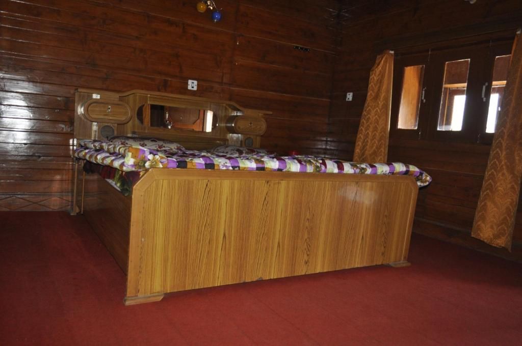 Garden Cottage Standard Double Room 6