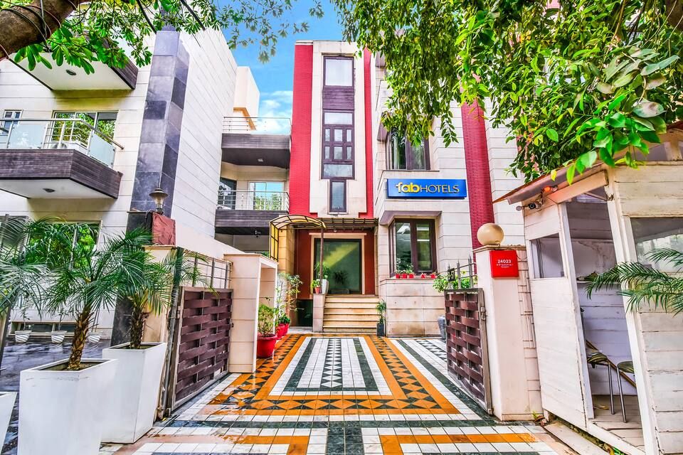 undefined FabExpress Sunshine Residency