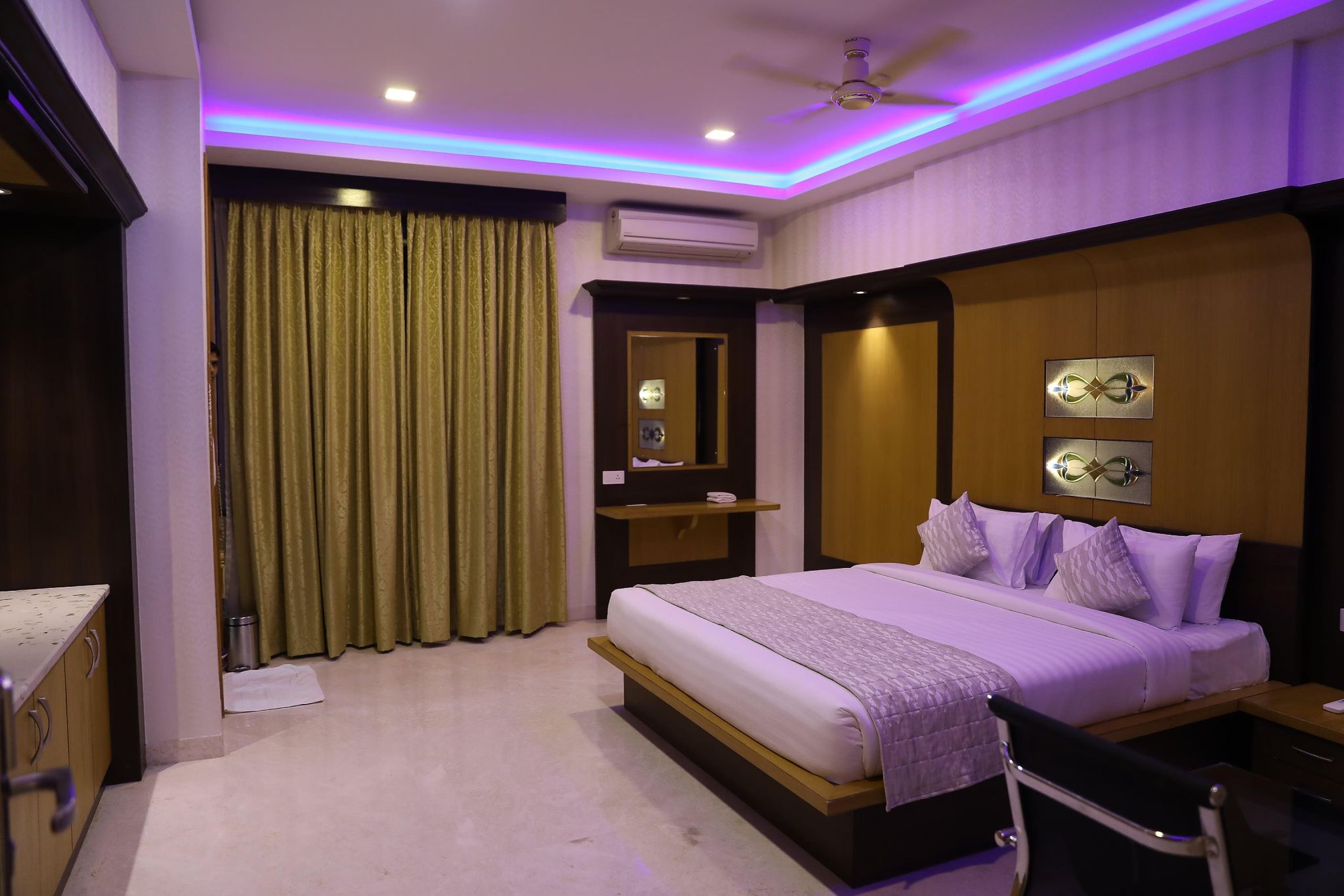 Double AC Deluxe Room