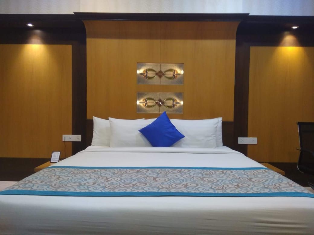 undefined i-ROOMZ SR Grand 8