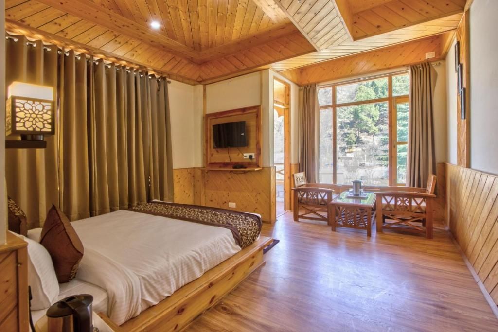 Ritu Regency Executive Room 5