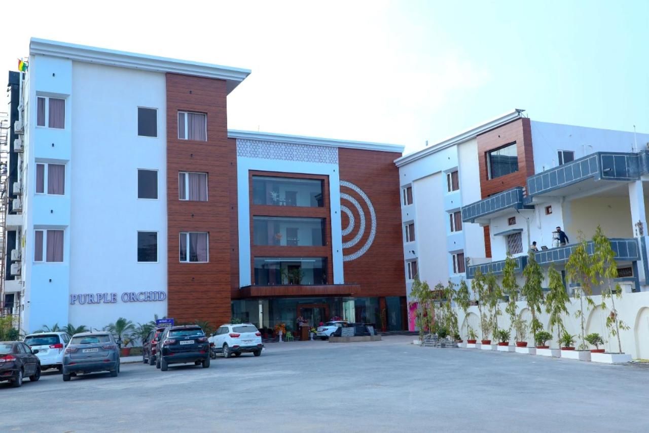 Hotel Purple Orchid