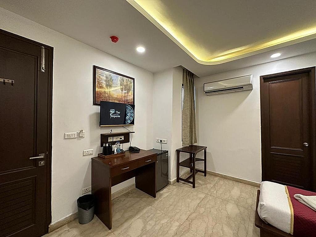 Hotel The Imperio Deluxe Room 10