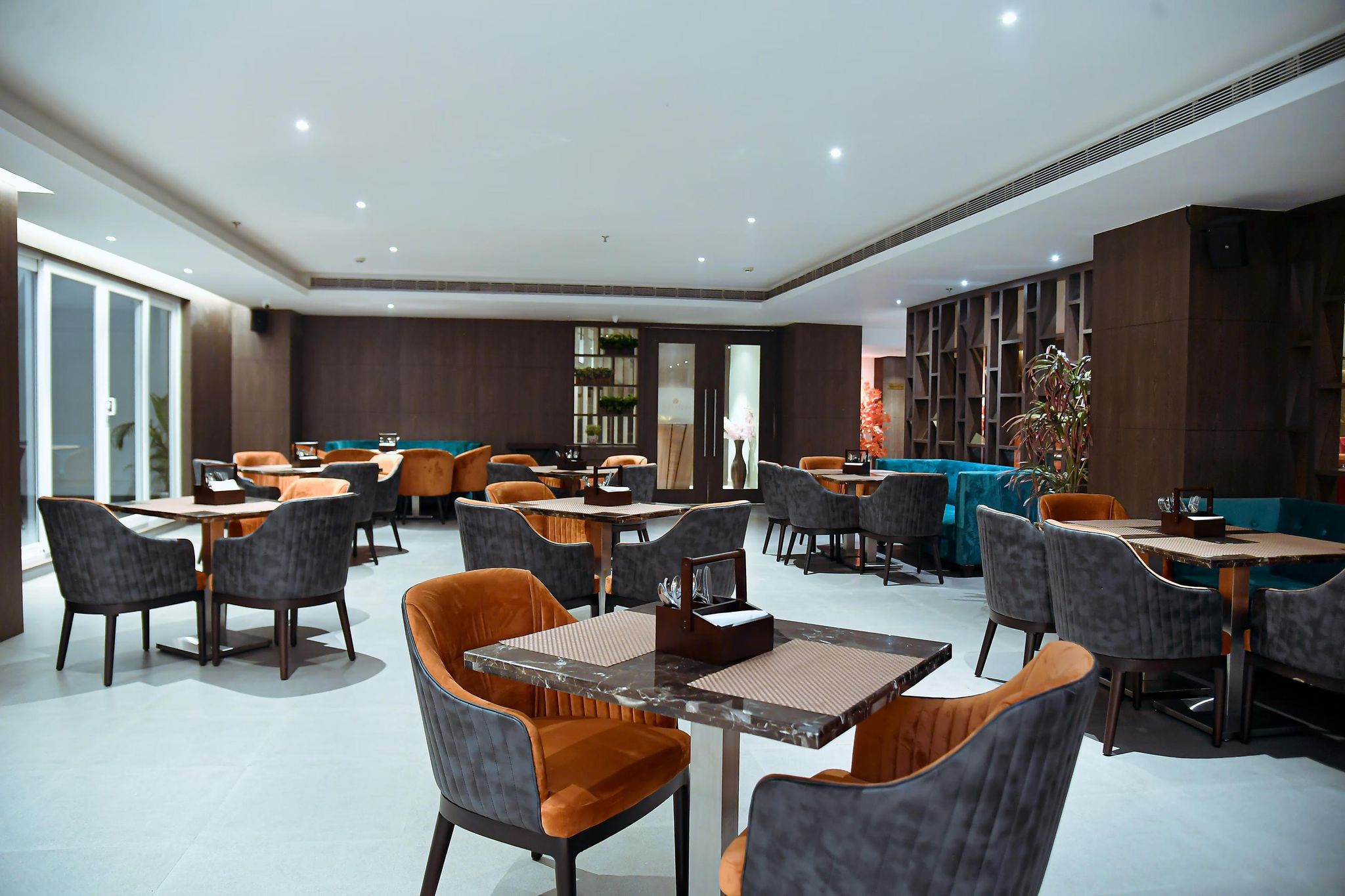 undefined Hotel Raj Meridian 5