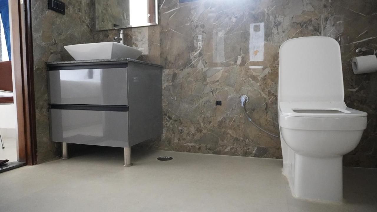 The Palm Studio Deluxe Room 23