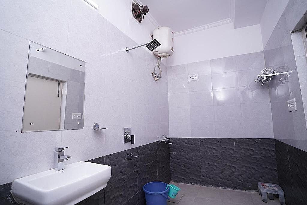 Hotel Lecston inn Deluxe Room 8