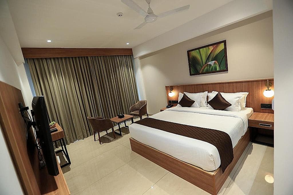 Hotel Saffron Wayanad Standard Double Room 3