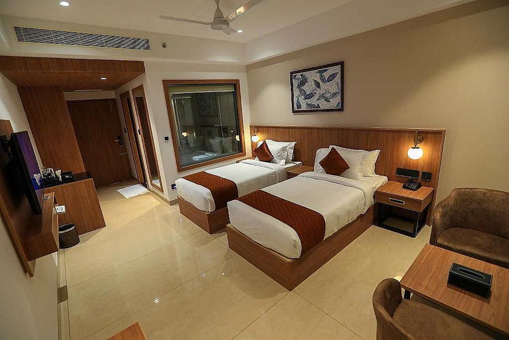 Hotel Saffron Wayanad Standard Double Room 5
