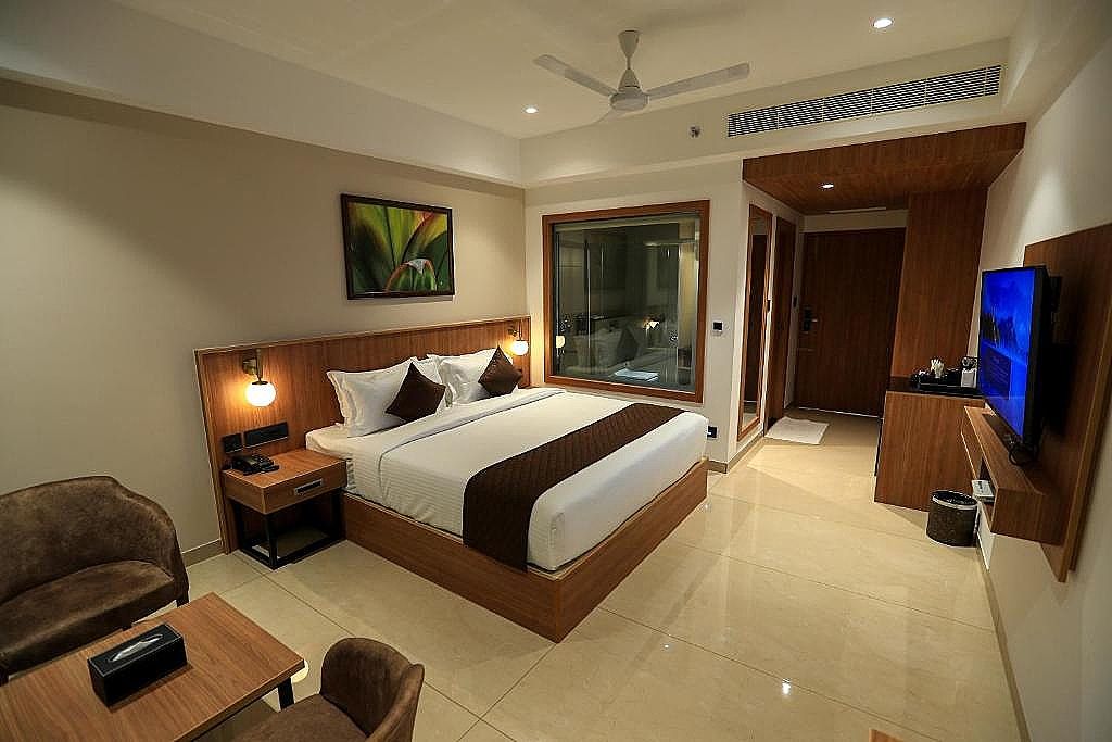 Hotel Saffron Wayanad Standard Double Room 6