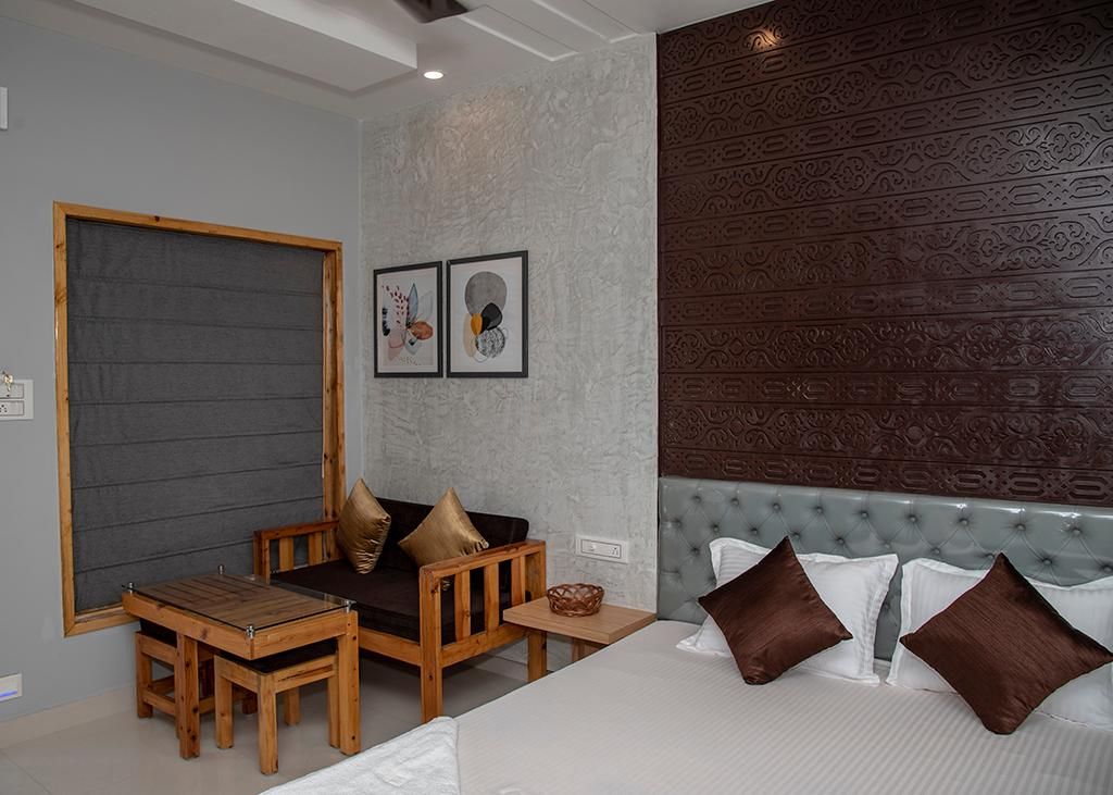 Geetanjali Resort Super Deluxe AC 2 Bed 3