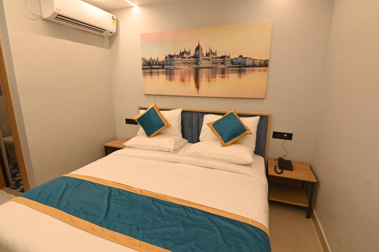 KP Hotel LLP Superior 5