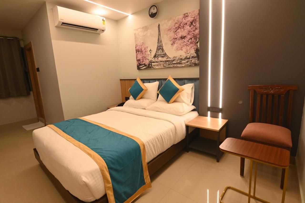 KP Hotel LLP Superior