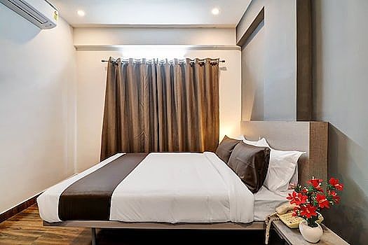 Super Townhouse Ecity Inn Classic 11