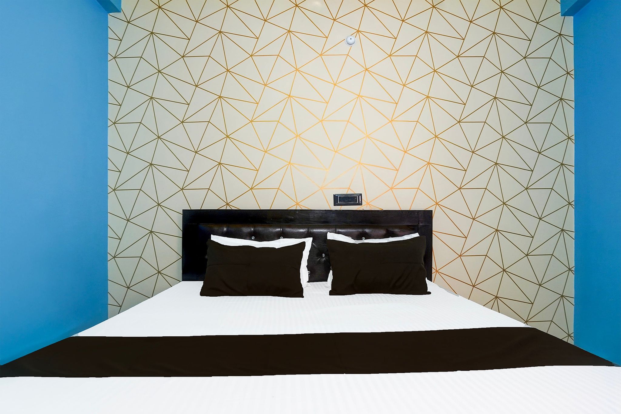 Hotel O J.k Hotel and resturant Classic 12