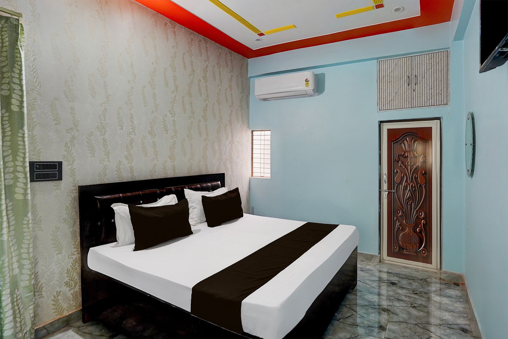 Hotel O J.k Hotel and resturant Classic 13