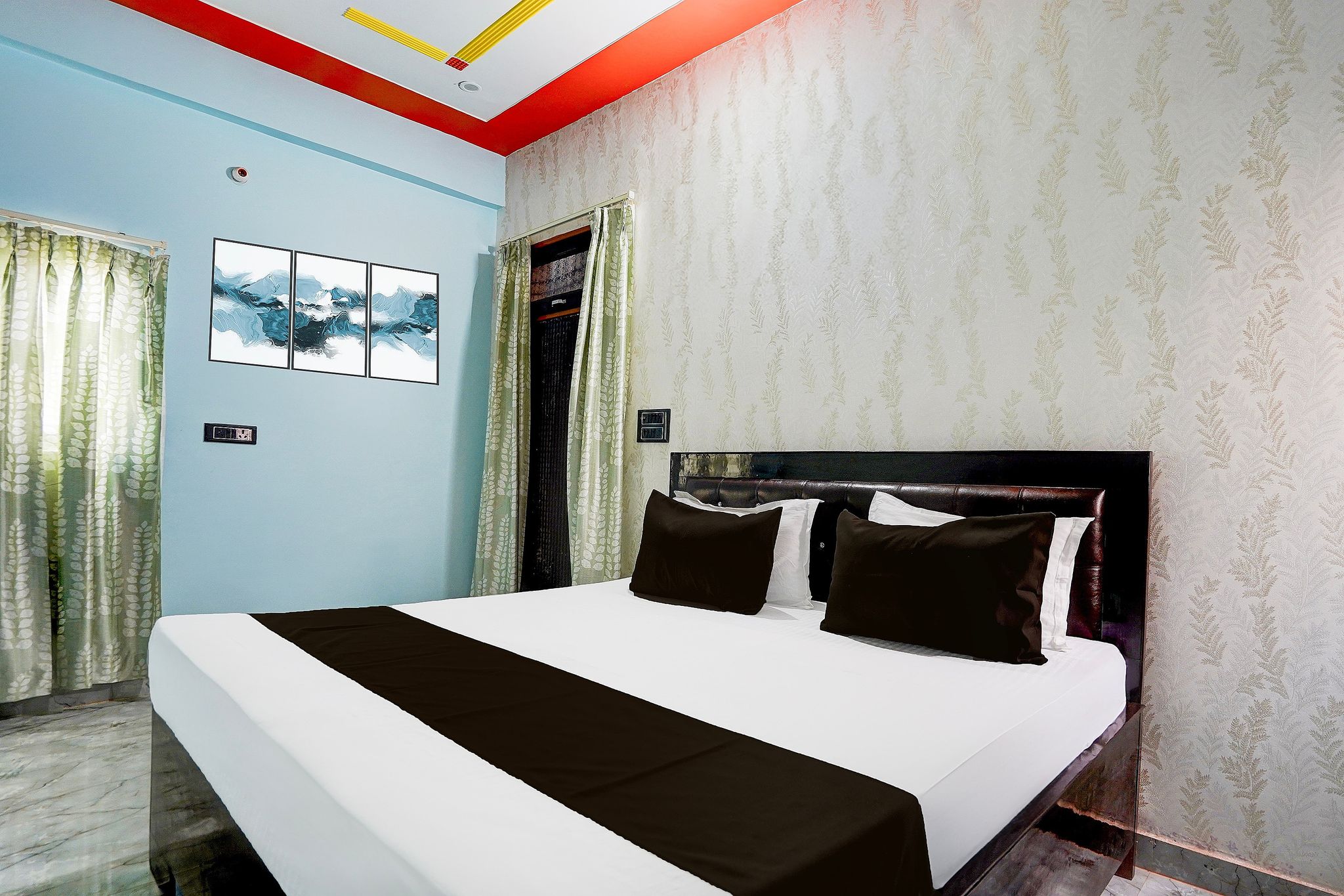 Hotel O J.k Hotel and resturant Classic 8