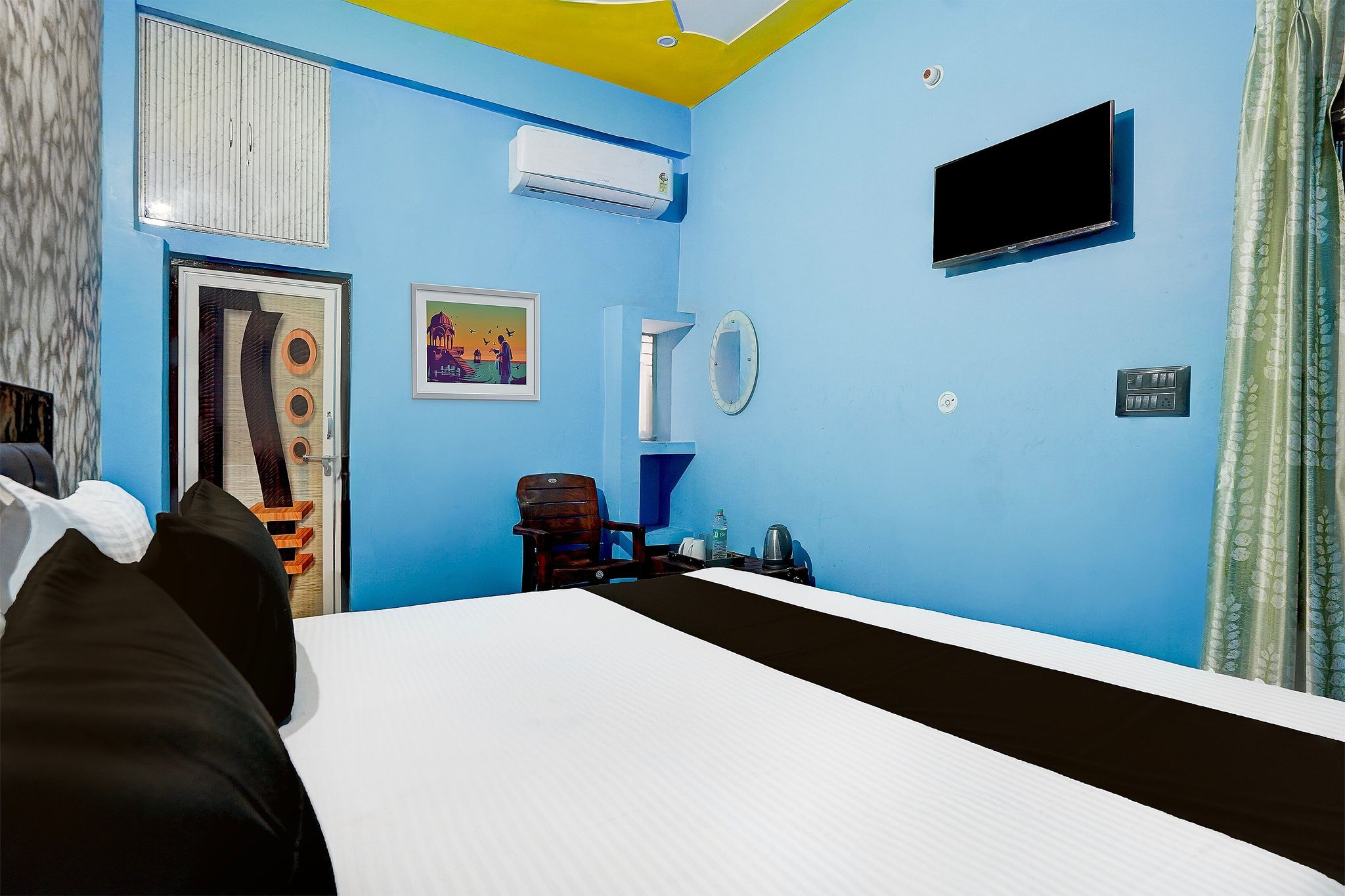 Hotel O J.k Hotel and resturant Classic 7