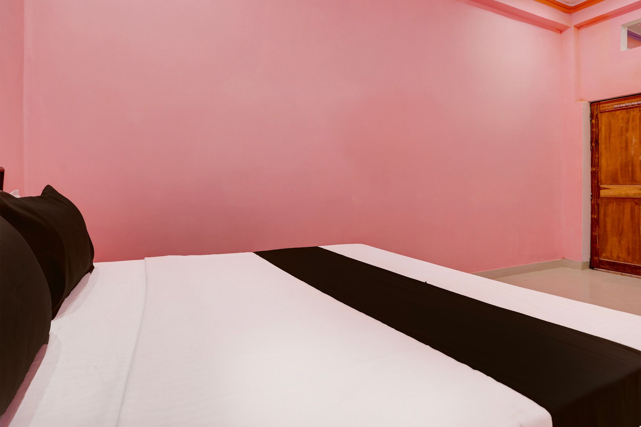 Hotel O by OYO Blue Moon Classic