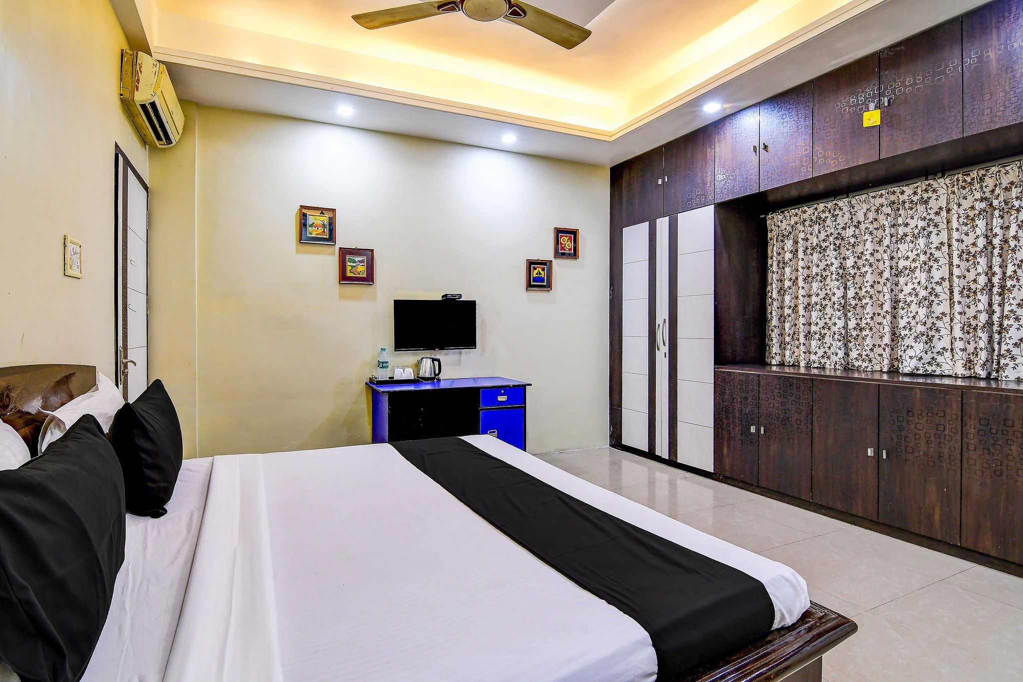 Hotel O by OYO The Luxury Palace Classic 34