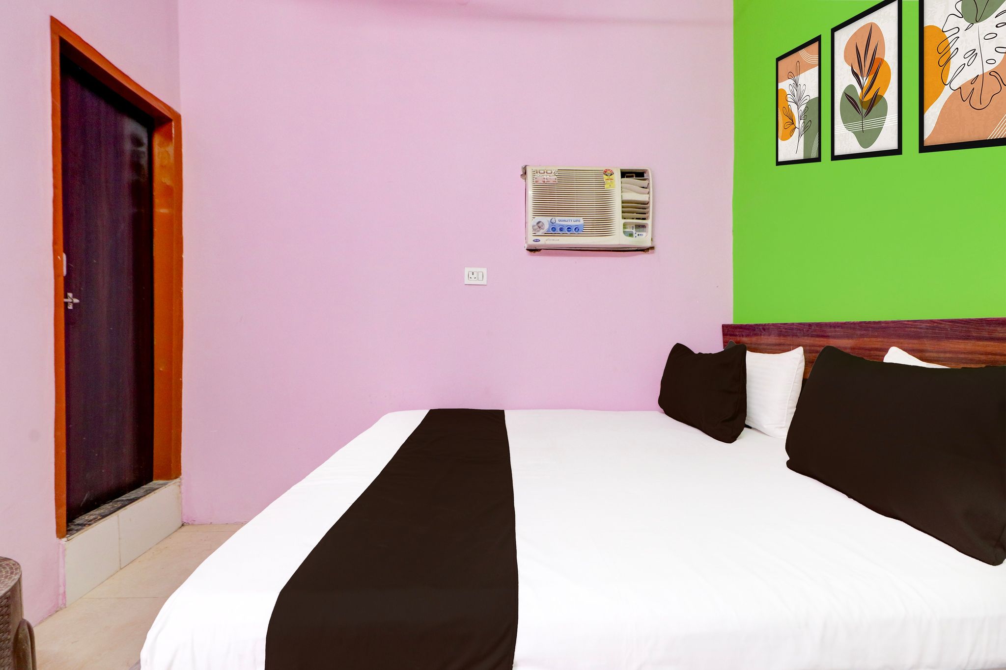 Radhika hotel Classic 10