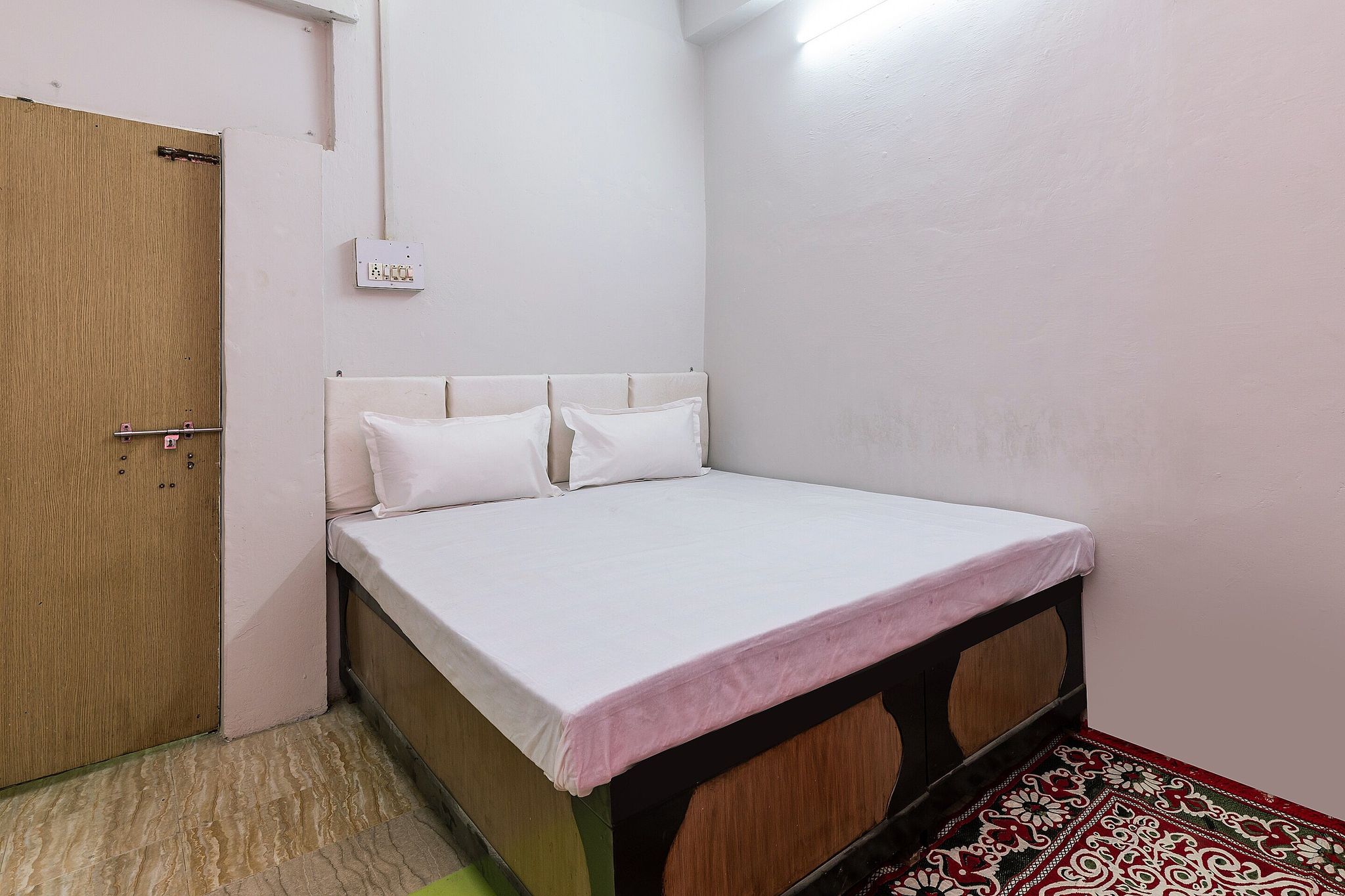 Hotel O by OYO Parth Palace Classic 9