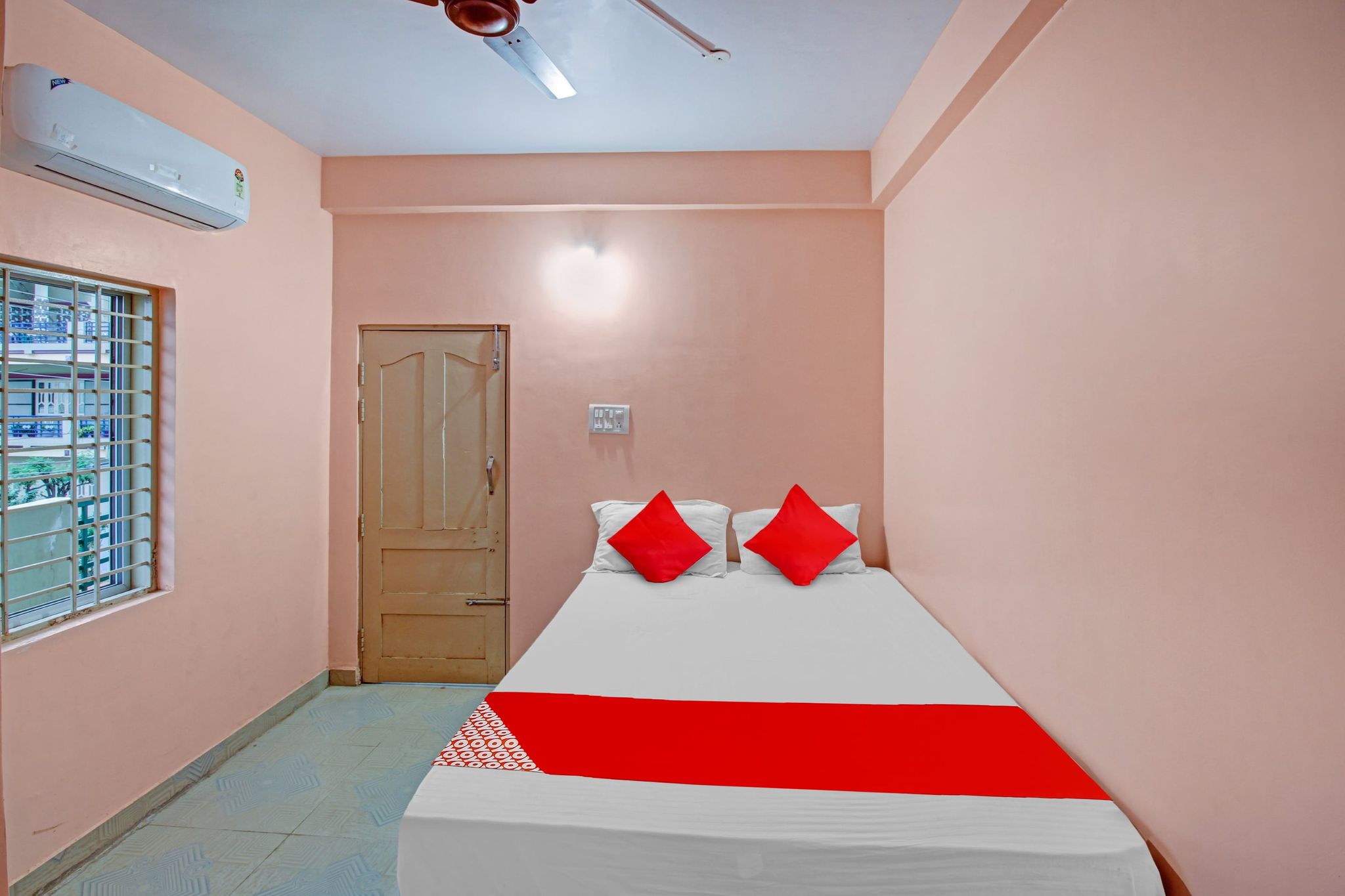 Hotel O by OYO New Mayuri Lodge Classic 25