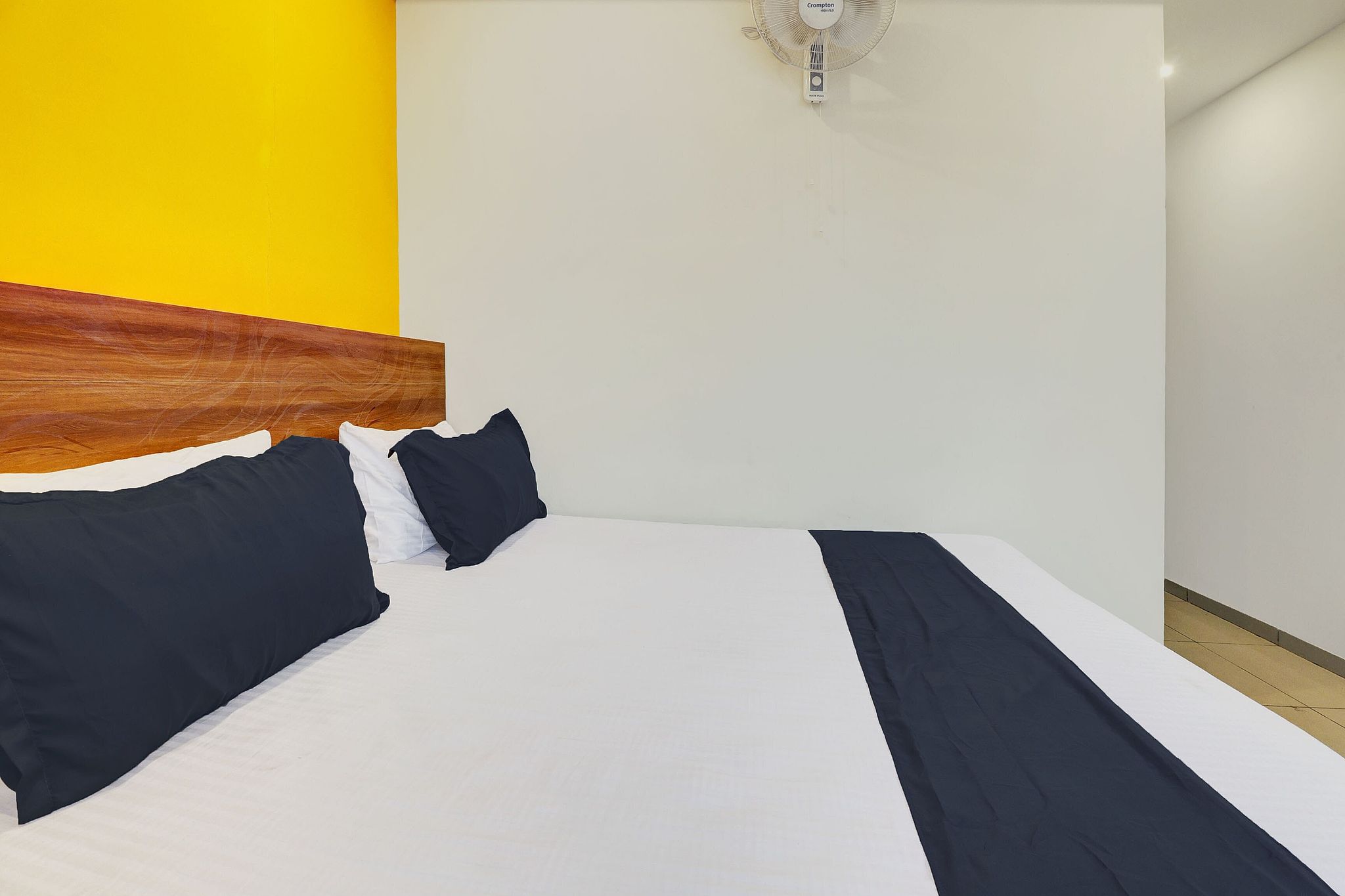 Dream Comforts Lodging & Boarding Classic 15