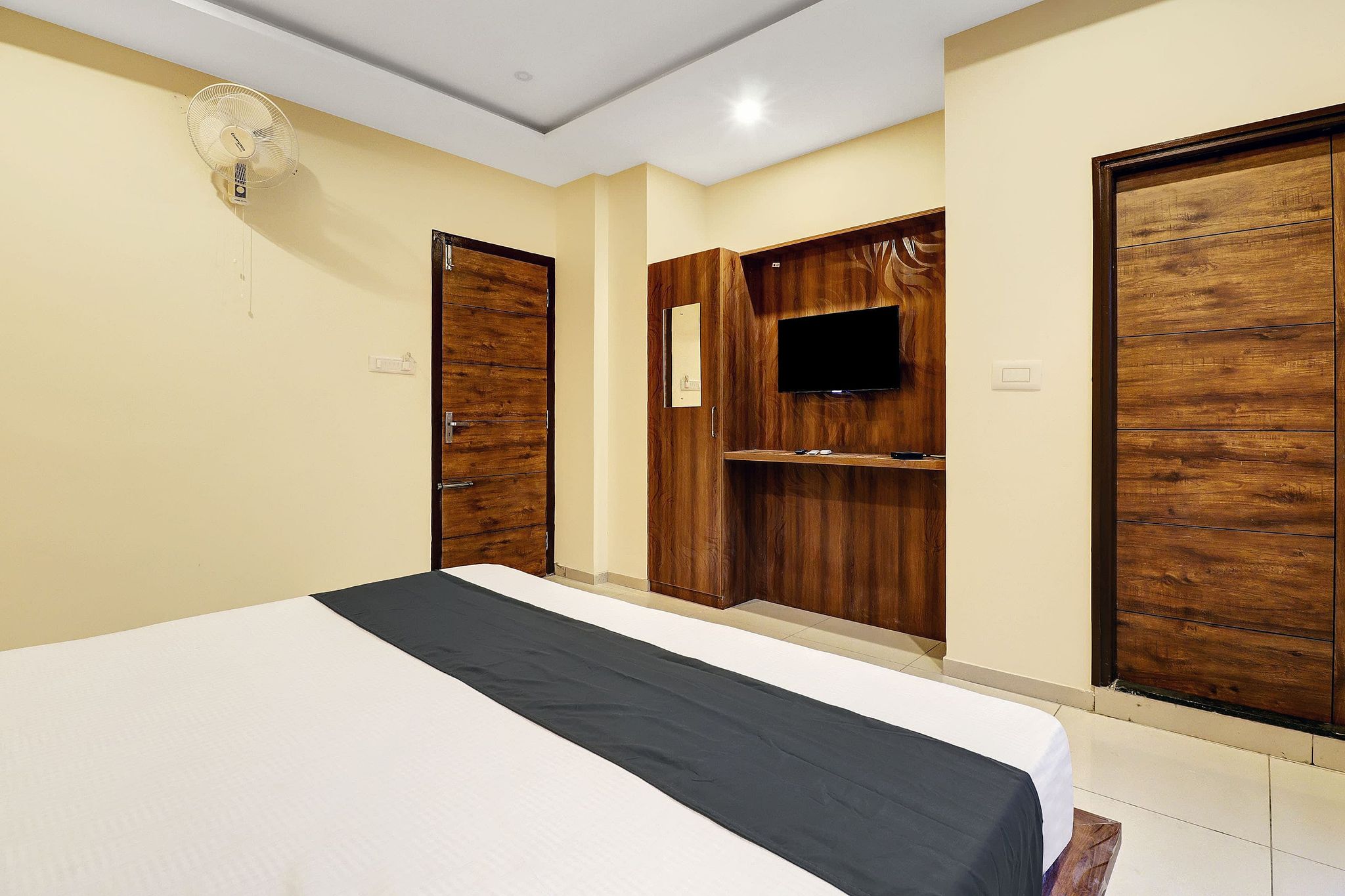 Dream Comforts Lodging & Boarding Classic 23