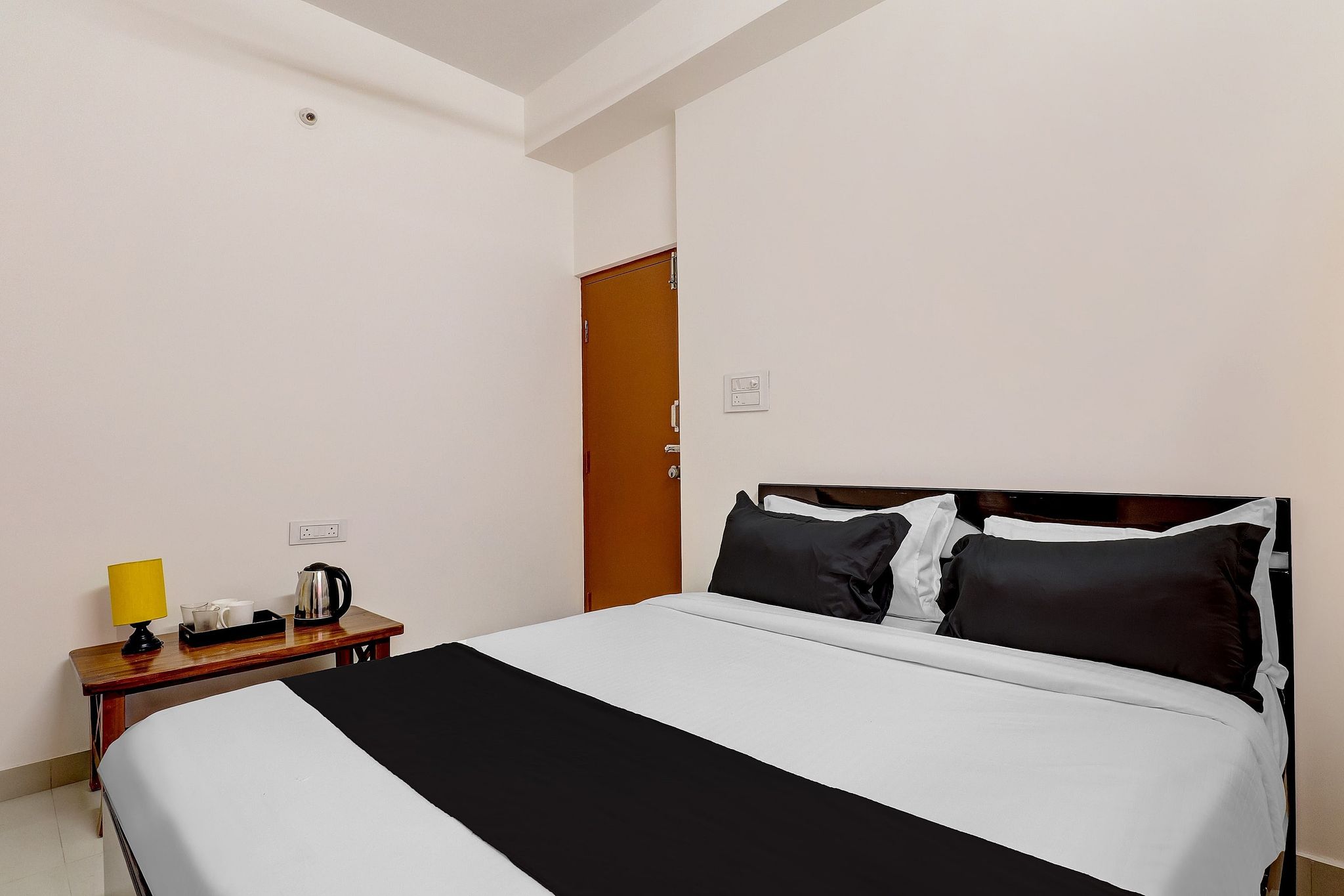 Super Hotel O Diamond Street Bangalore Formerly Sri Sai Guru Comfort Classic 13