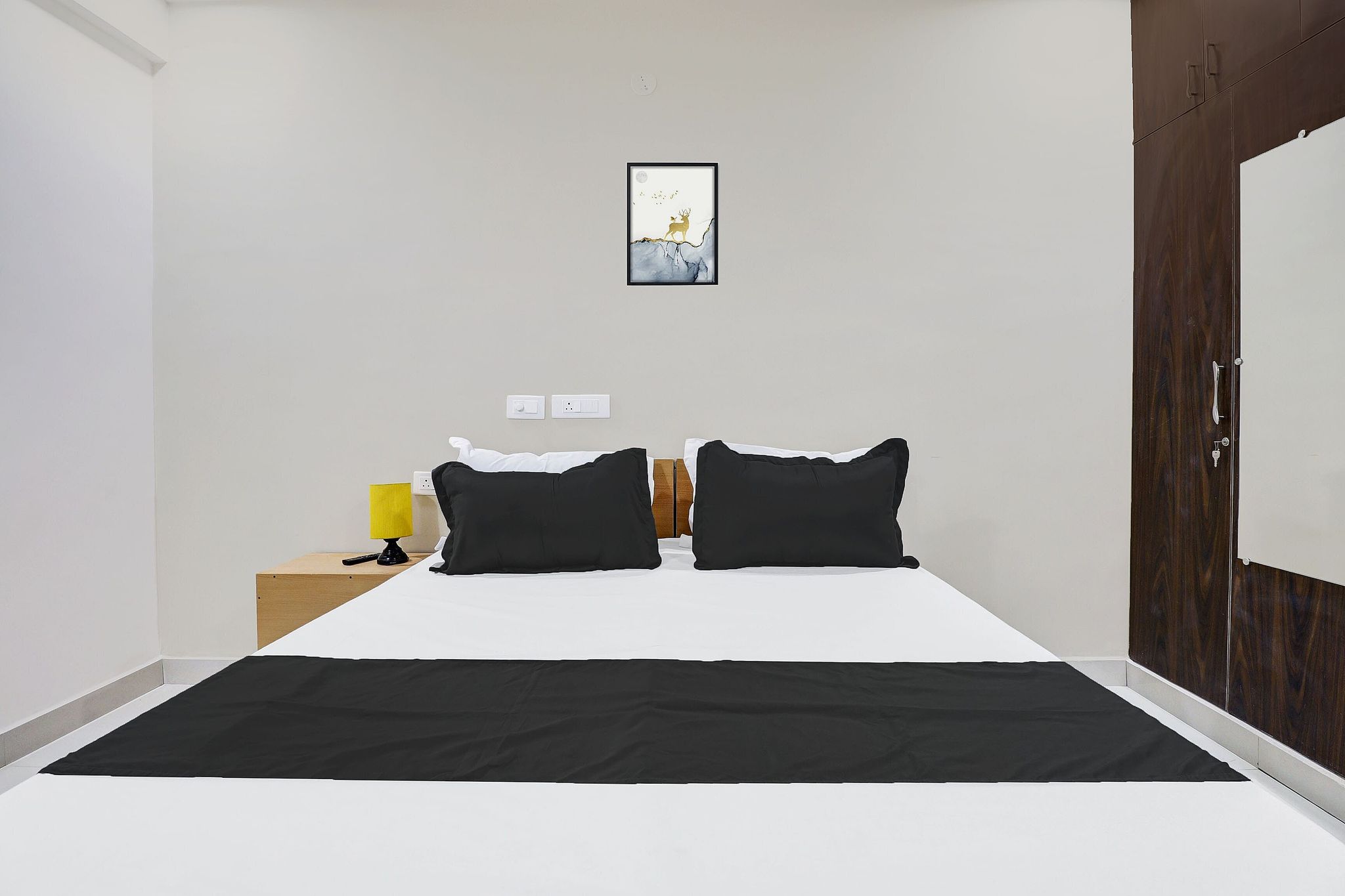 "Hotel O Sri Harshitha Grand Near Zudio - Star Bazaar, Kundalhalli Gate" Classic 7