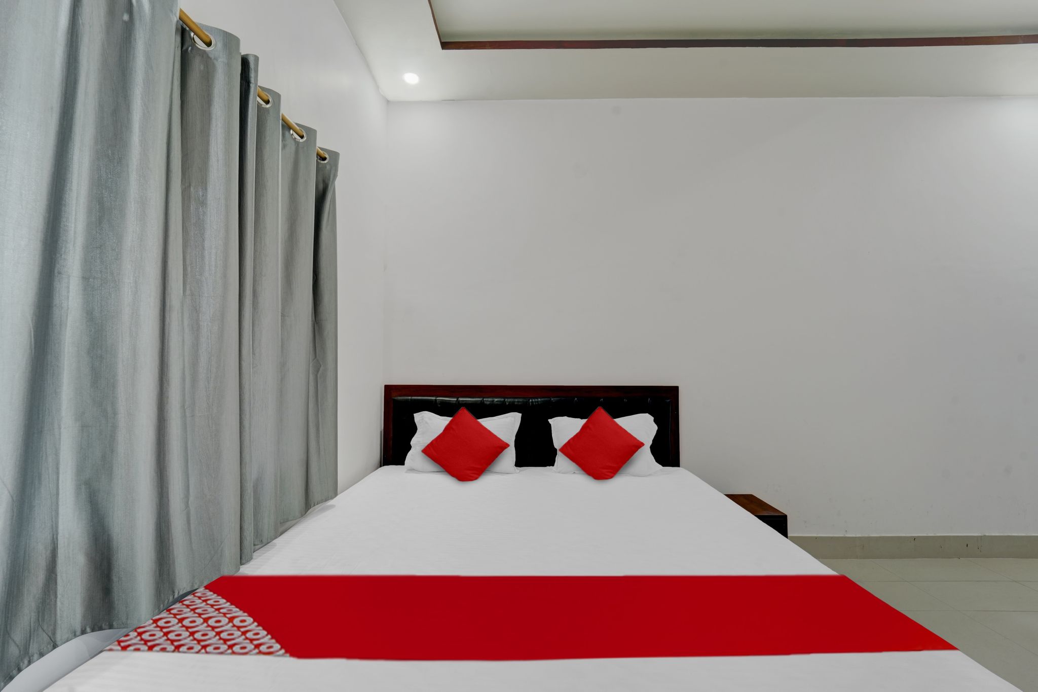 Hotel O by OYO Dev Laxmi Palace Hotel & Banquet Classic 25