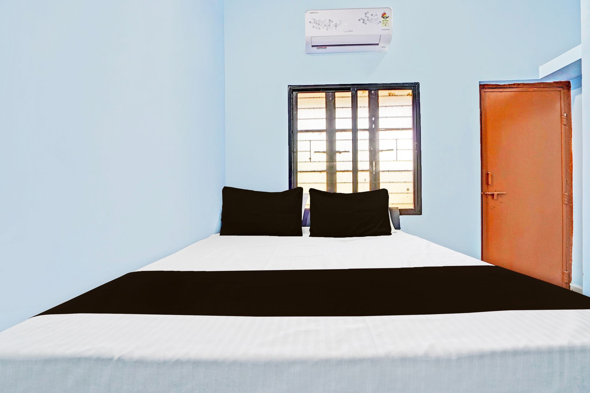 Hotel O by OYO Arnav Gold Classic 11