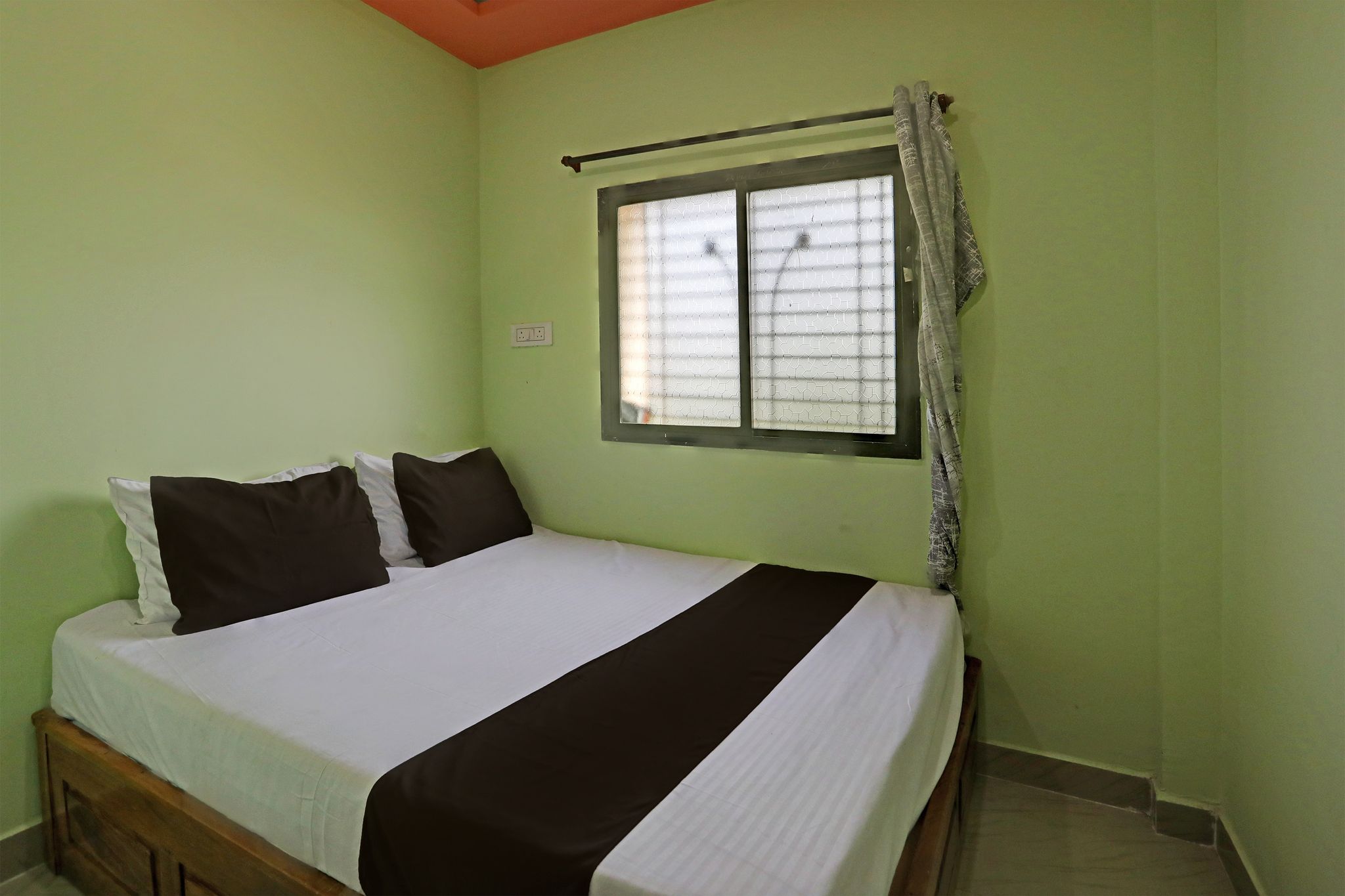 Hotel O Leo Star Classic 4