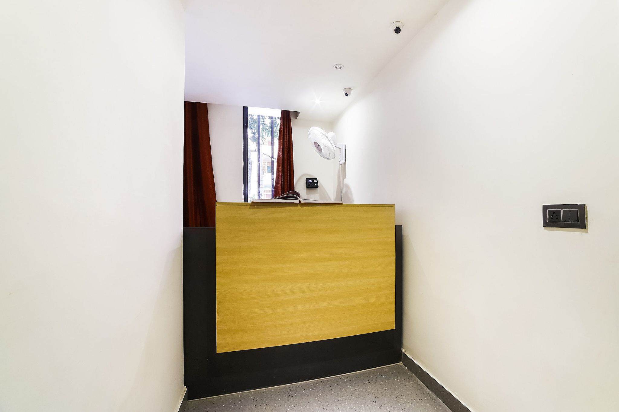 Hotel O Ashirwad home Near Pitampura
