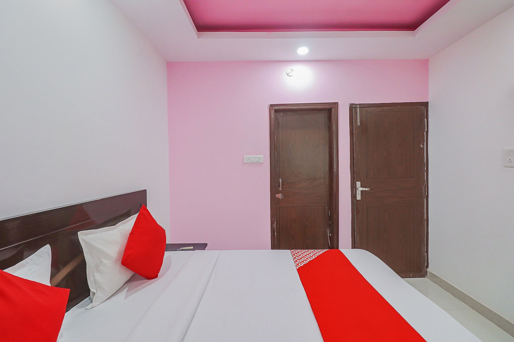 Hotel O Blue Bells Near Badarpur Border Metro Station Classic 36