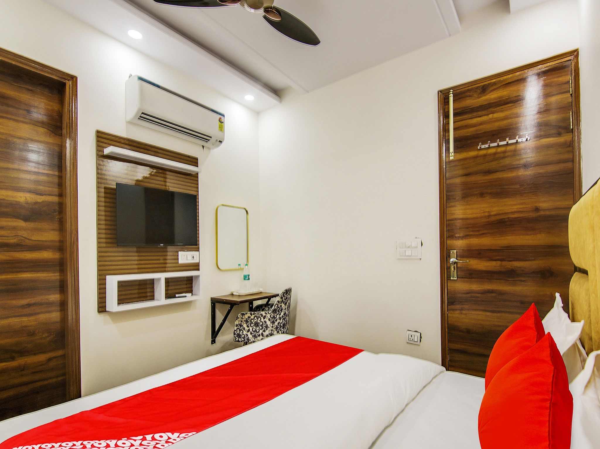 HOTEL AR RESIDENCY Classic 14