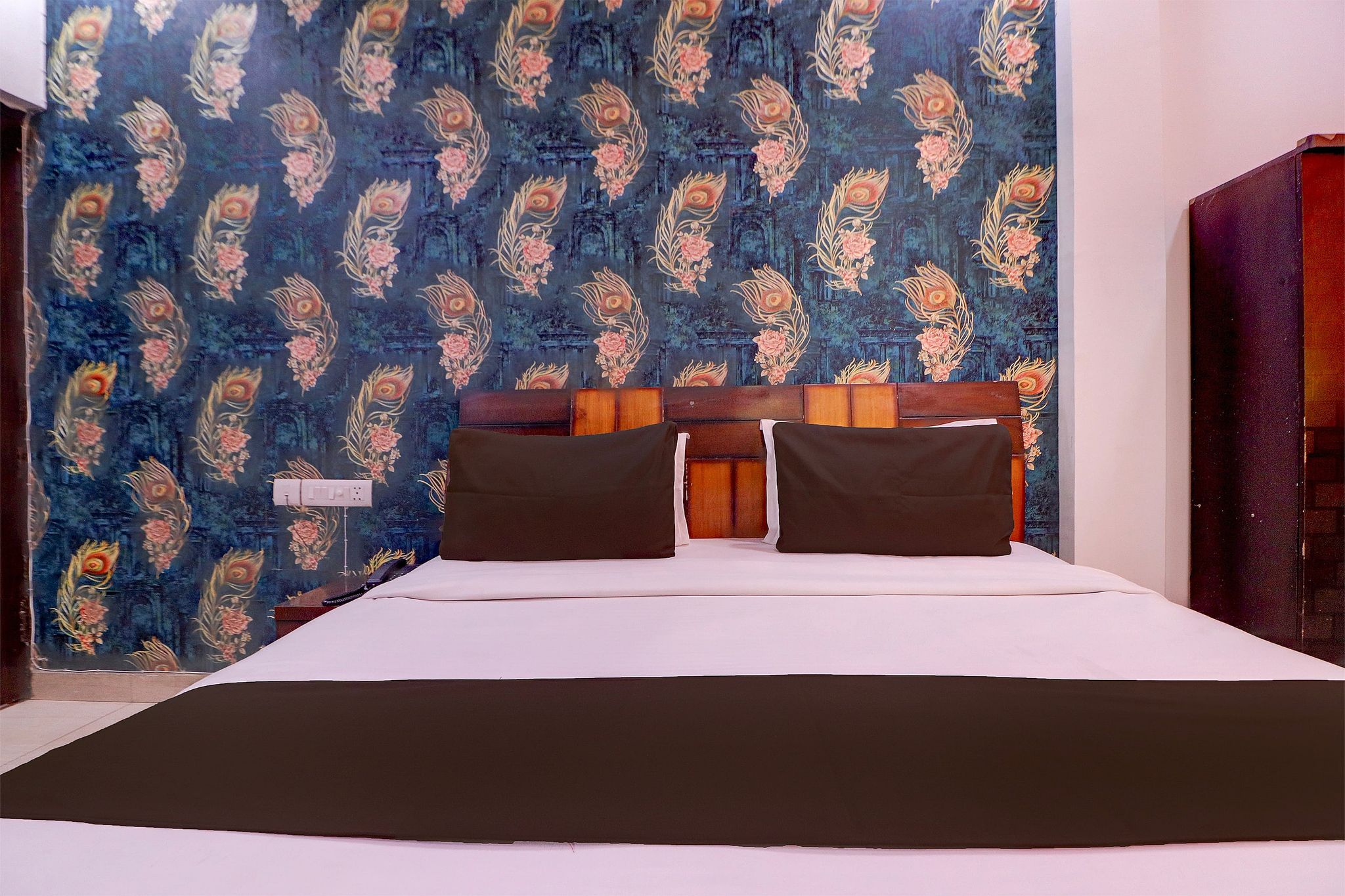 Hotel O Viraj Palace Classic 5