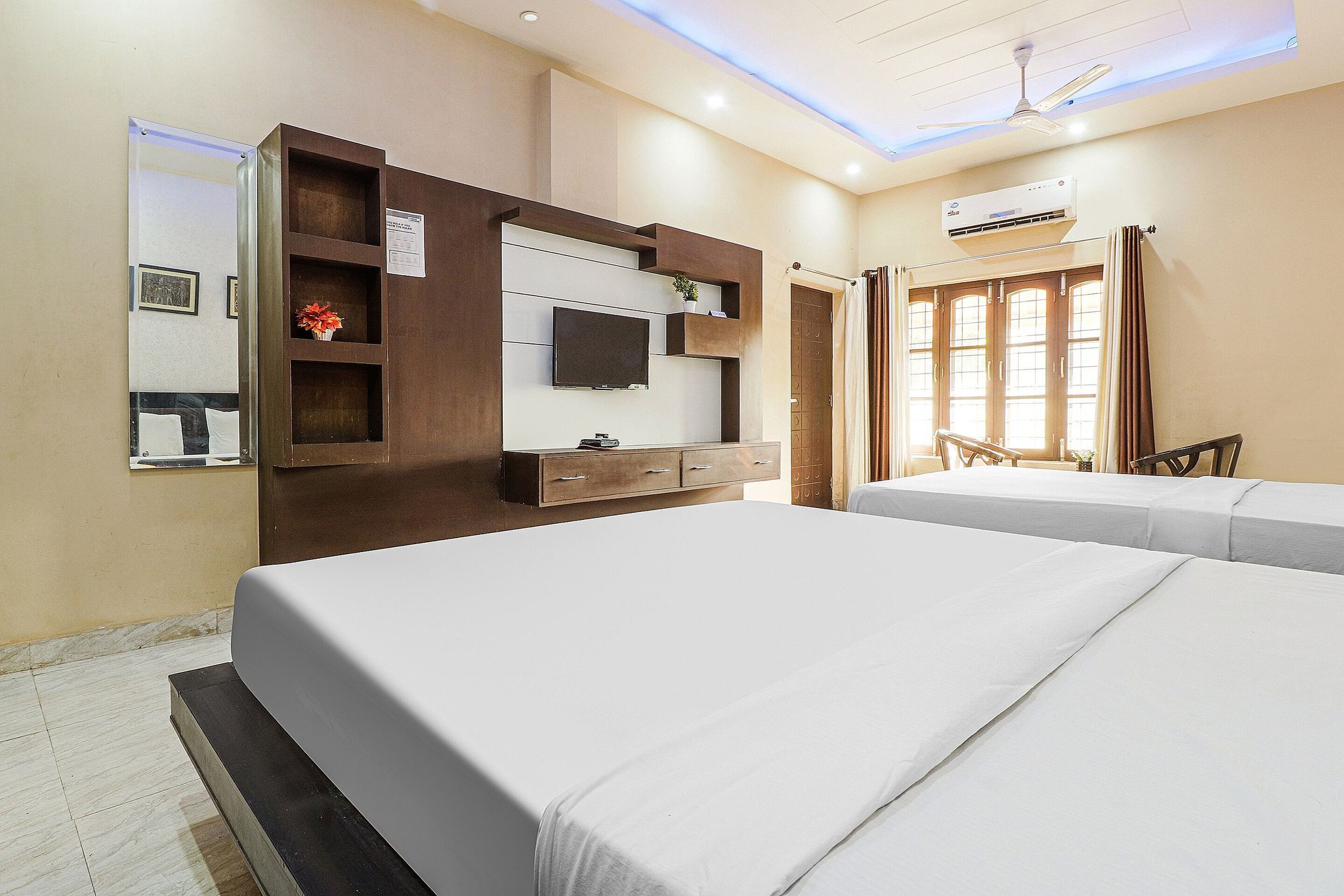 Hotel O Khalsa Homestay Classic 9