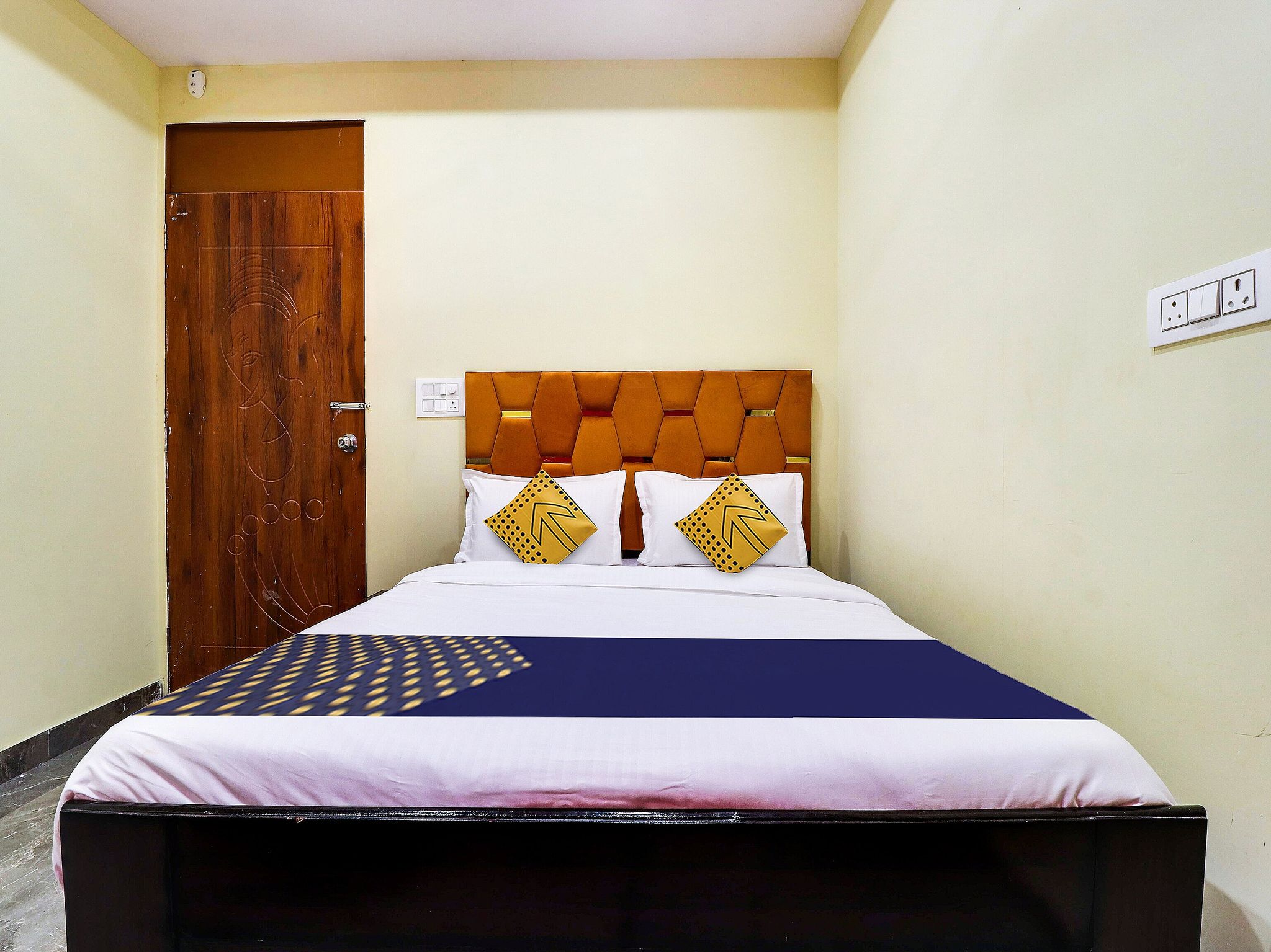 Hotel O Mayur Guest House Classic 11