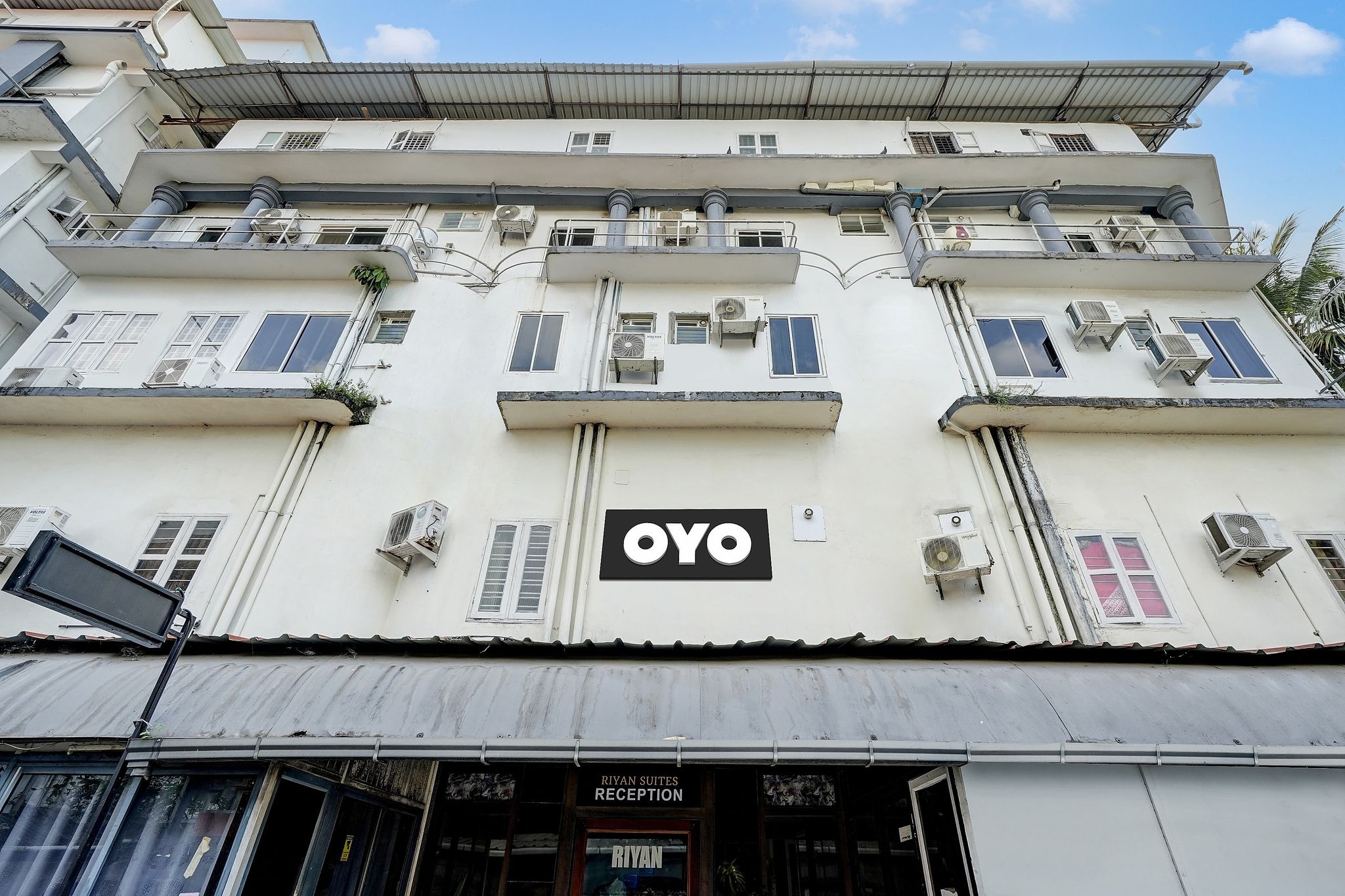 SPOT ON Riyan Suites