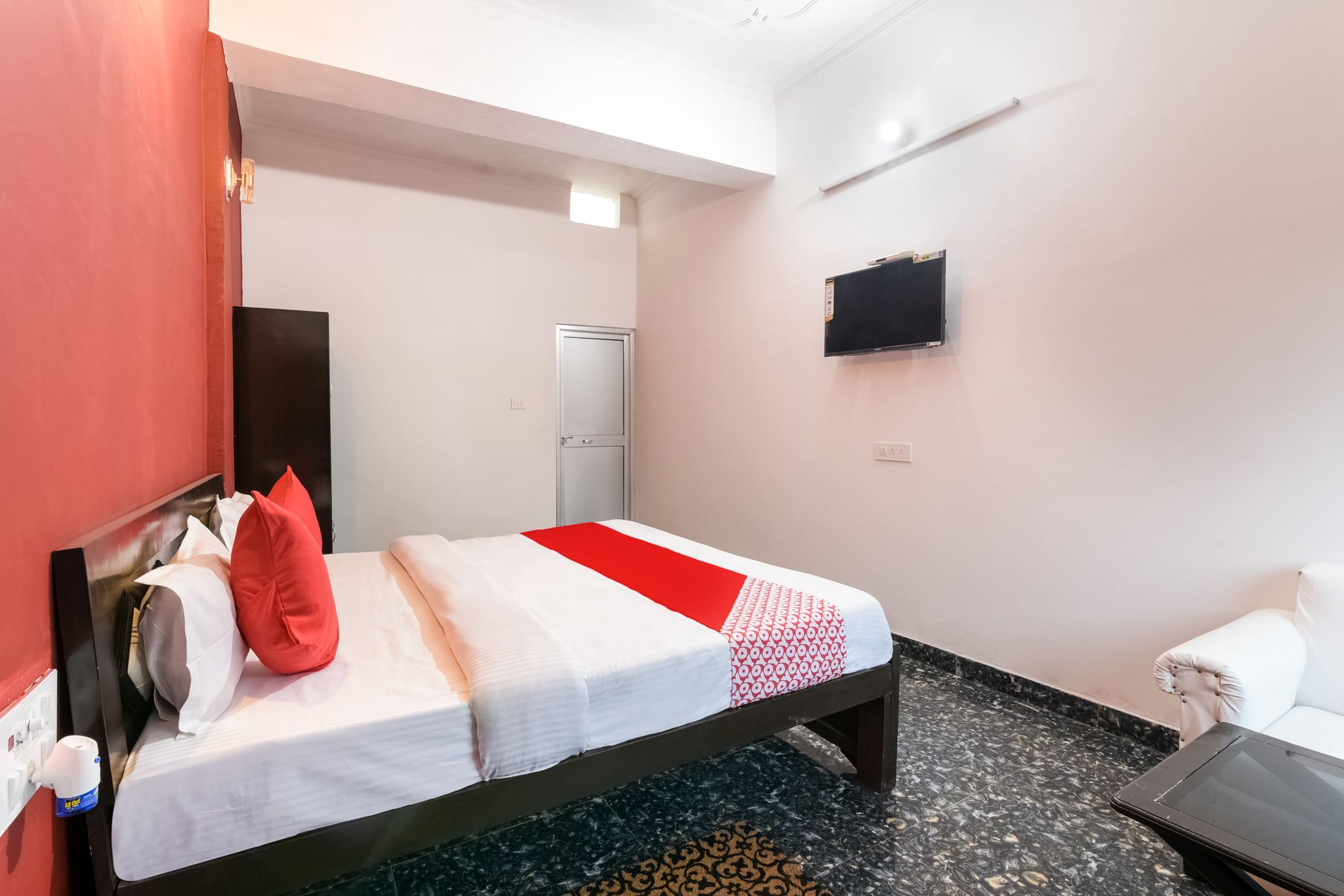 Hotel O by OYO Kavyanjali Classic 14